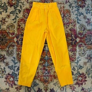 Vintage & Trendy Mustard Yellow Pants